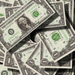 Jak drukowanie pieniędzy wpływa na inflację i gospodarkę – przegląd skutków i alternatyw