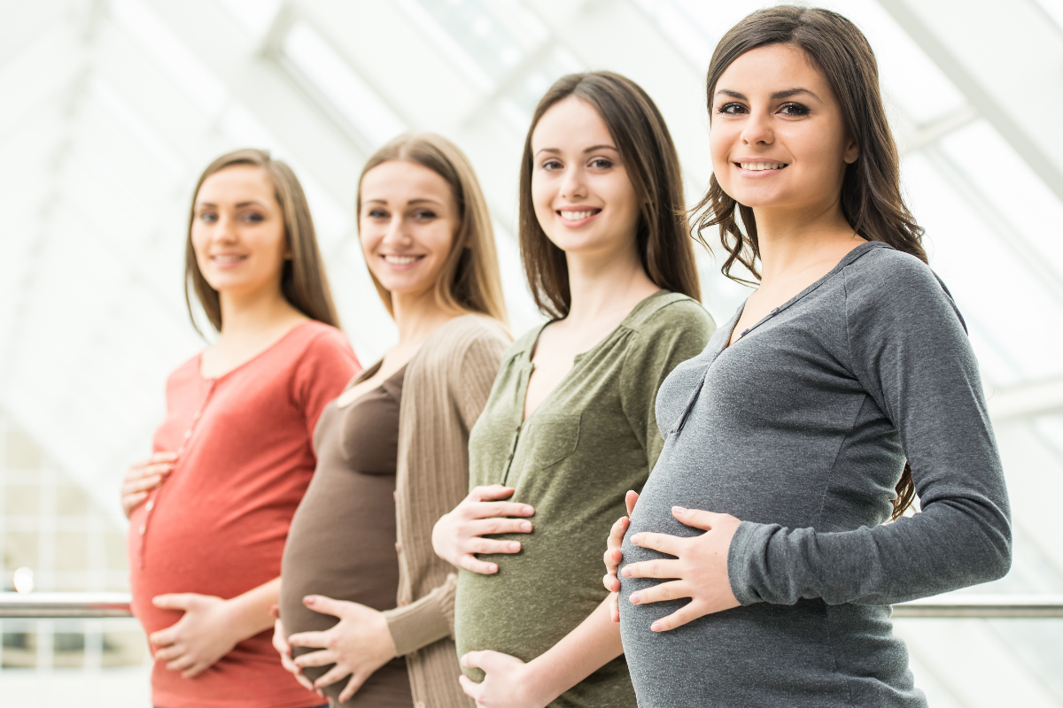 Akcesoria dla kobiet w ciąży, które warto mieć